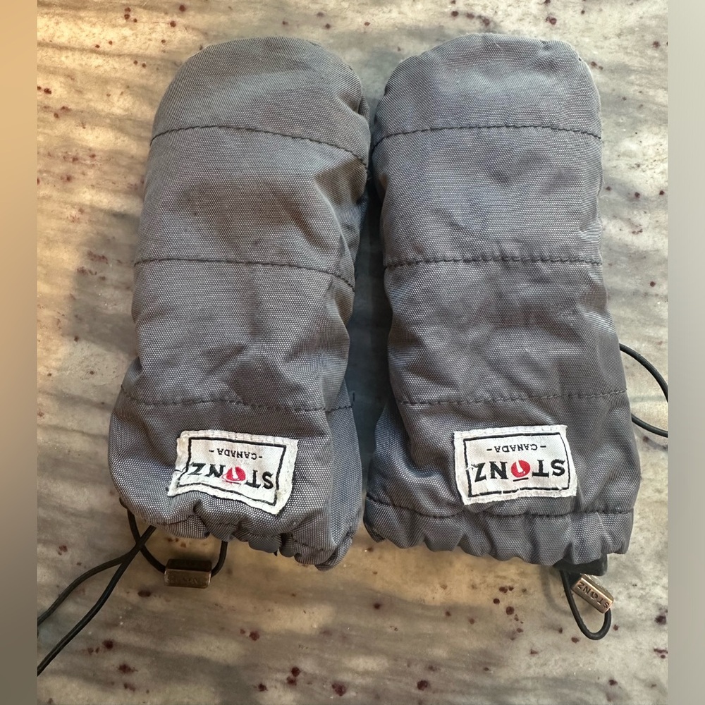 Stonz Mittens